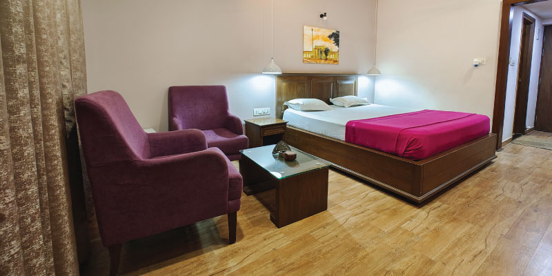 Presidential Suite /website/images/rooms/double-ac-room/double-ac-room-1.jpg