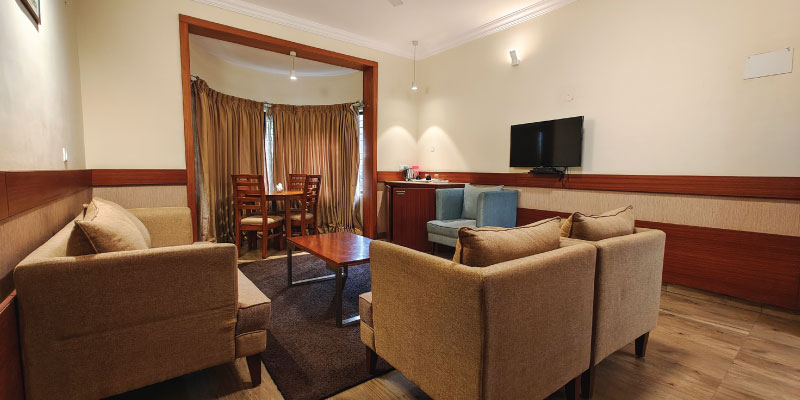 Executive Cottage /website/images/rooms/presidential-suite/presidential-suite-4.jpg